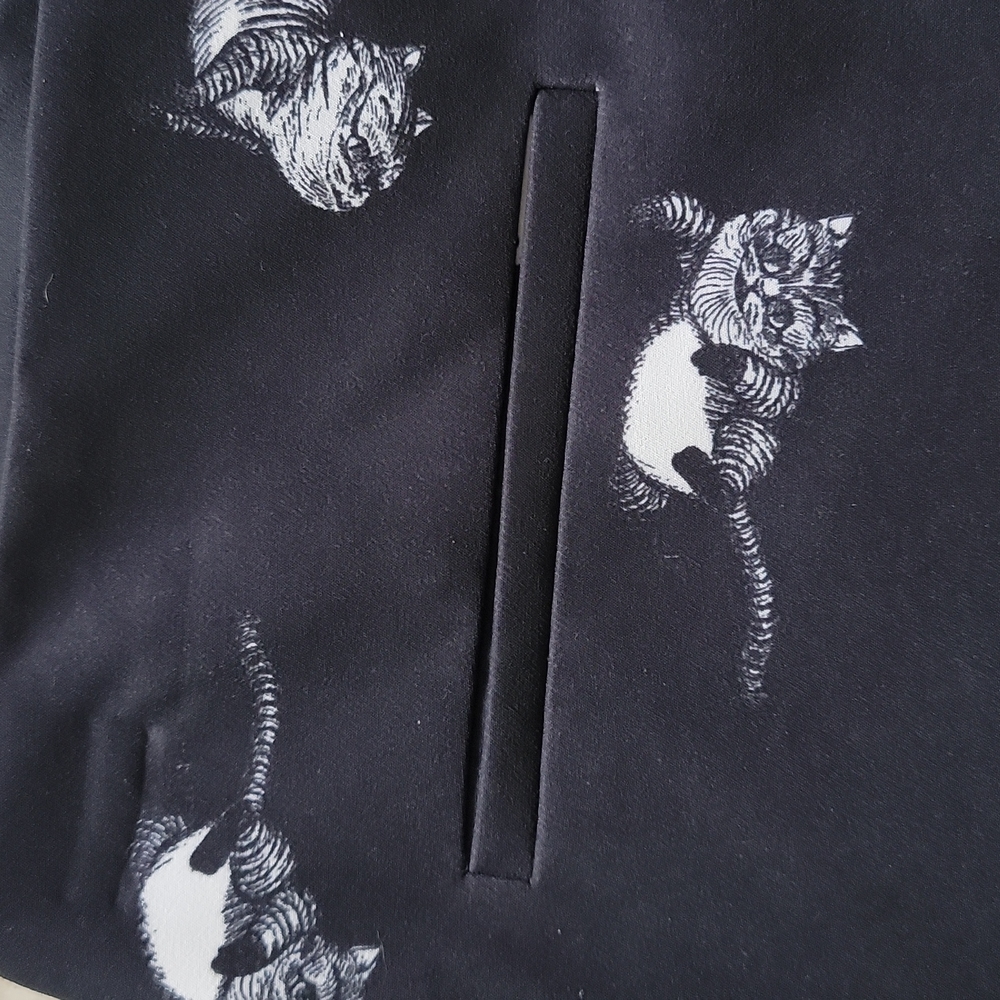 Alice Through the Looking Glass designer black Cheshire Cat skirt - Picture 4 of 7